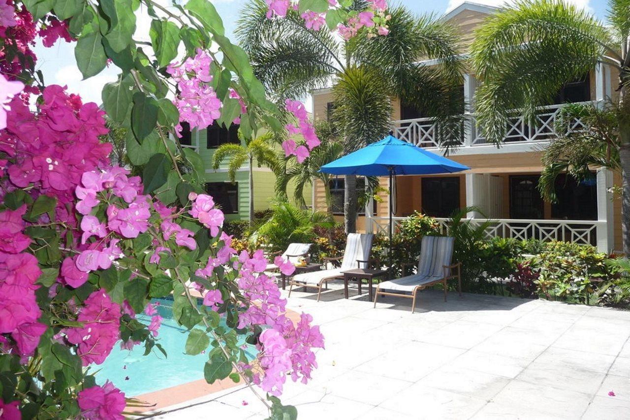 Buccaneer Beach Club Aparthotel Dickenson Bay Exterior photo